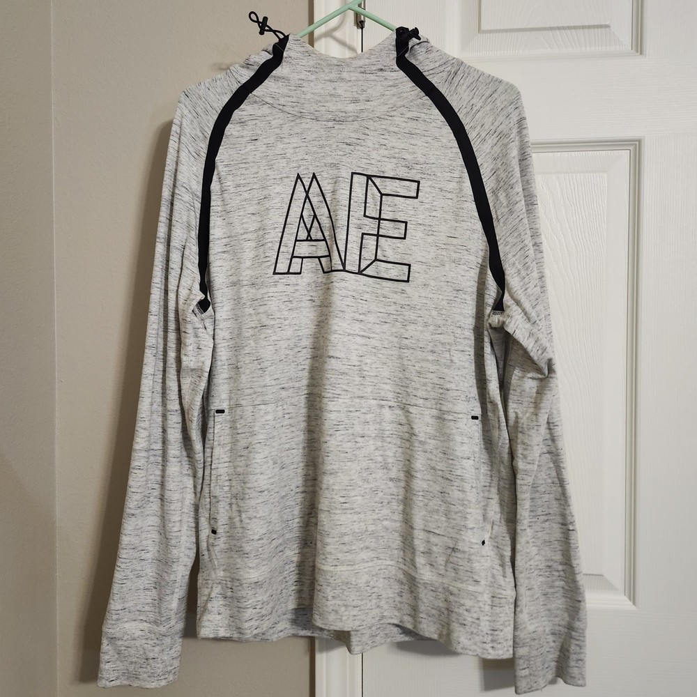 American Eagle Mens Flex hooded long sleeve tee, Heather Gray, Hand Pocket, Sz M