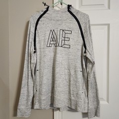 American Eagle Mens Flex hooded long sleeve tee, Heather Gray, Hand Pocket, Sz M