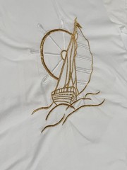 Vintage Bonnie Blain Gold Sailboat Embroidered Tee XL Gold Contrast Collar RETRO