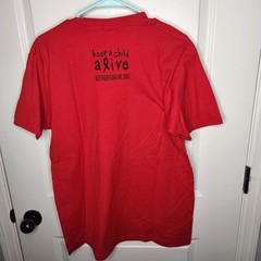 Keep A Child Alive Shirt Mens Large Red Graphic Charity Durban ZA KCA Africa Tee