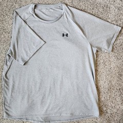 Under Armour T Shirt Mens XXL Gray Tech Tee Short Sleeve Gym Workout 1326413 EUC
