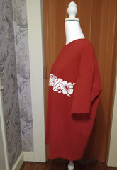 Red Hawaii T shirt with flowers XL NWOT 100% Cotton