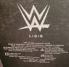 WWE THE ROCK T SHIRT OFFICIAL LICENSE TEE Size Large Brama Bull Mens