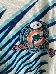 Miami Dolphins Starter NFL football Tee Shirt Shark Tooth Size Large