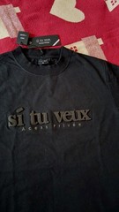Yes Tu Veux Black T-shirt, Size M, New with Tags, Embossed Logo, 100% Cotton
