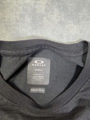 Oakley Shirt Mens 2XL Gray Hydrolix American Flag Graphic Tee Tagless USA