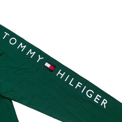 NWT Tommy Hilfiger Men’s Flag Logo All Cotton Regular Fit Long Sleeve T-Shirt