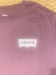 Levi’s Standard Original Mauve T-Shirt Size M