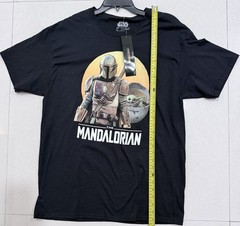 Star Wars The Mandalorian Men’s SIZE L Black T-Shirt Fifth Sun 100% Cotton