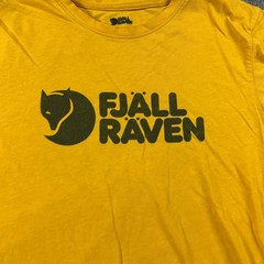 Fjallraven T-Shirt Mens M Yellow Logo Graphic Short Sleeve Outdoor Gorpcore