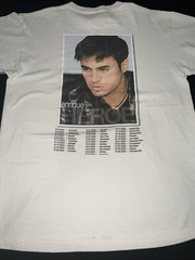 Vintage 2002 Enrique Iglesias Hero Tour , Fruit On the Loom T Shirt Size L