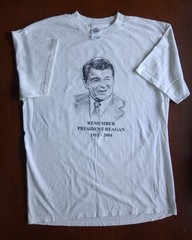 Vintage President Ronald Reagan T-Shirt Size Large
