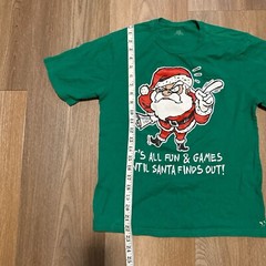 Santa Meme Funny Christmas Green T-shirt Size Small