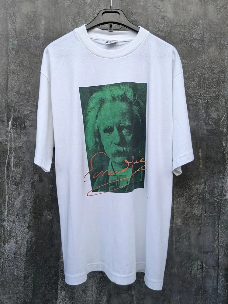 Albert Einstein Europe Vintage 90s T-Shirt