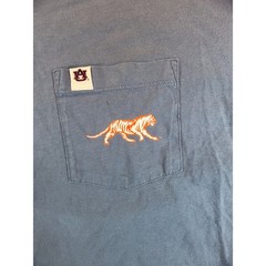 Tigerwear Collection Auburn Tigers Men XL Blue Pocket T-Shirt NCAA Graphic Tee