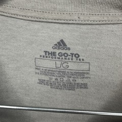 Adidas Men’s Large Shirt Go-to Performance Tee Beige Logo Shirt Lightweight