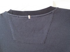Hugo Boss Men’s T-Short Size XL (run smaller see meas.) Short sleeves