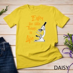 Biologist Microscope Laboratory – Funny Biology Pun Unisex T-shirt
