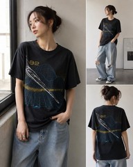 Vintage 1995 B-2 Spirit Stealth Bomber Northrop Grumman USAF Graphic T-Shirt