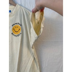 NWT Market Studios Smiley Arc T-Shirt Mens XXL Ecru Cream Short Sleeve #2206