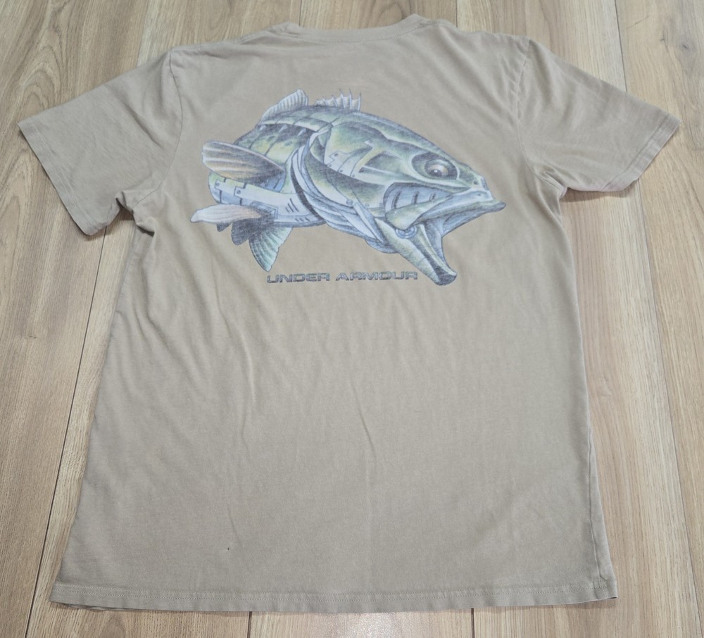Under Armour Robotic Bass Printed T-Shirt Mens Sz Medium, Khaki, Lightweight