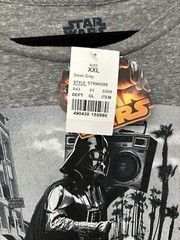 Hot Topic Men’s T Shirt Star Wars Death Vader XXL