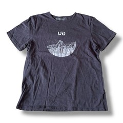 Ultimate Direction Men’s Casual Tee Size Large gray trail running casual shirt