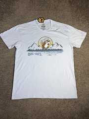 Buc-ee’s Shirt Mens XL Blue Short Sleeve Graphic Crew Neck Tagless Cotton