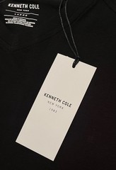 KENNETH COLE V-NECK BLACK UNWORN w/ TAGS SHOET SLEEVE- Size L ORIGINALLY $49