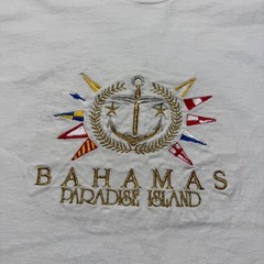 Vintage 90s Bahamas Paradise Island Embroidered Nautical Souvenir T-Shirt Medium