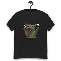 Maglietta Meme Gatto Strano 67 – Umorismo Assurdo Virale