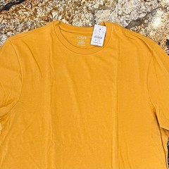 NWT J. Crew Men’s Dried Saffron Gold Washed Jersey Crewneck Tee – SIZE LARGE