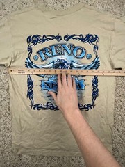 Reno Nevada Men T-Shirt Medium Beige Graphic 2013 Motorcycle Bike Rally 19th