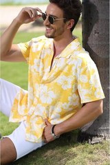 Men’s Hawaiian Floral Shirt Summer Casual Button Down Beach Vacation Top