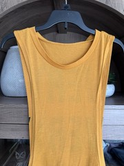 Men’s Yellow Unbranded Body Building Logo Front SzM”VERY VERY RARE”