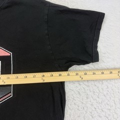 ONeill Shirt Mens Large L Black Red Classic Tee Short Sleeve Beach Outdoor