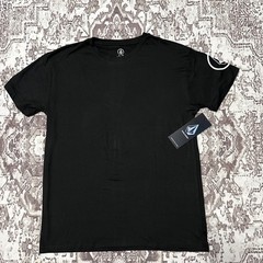 NWT Volcom Short Sleeve T-Shirt Black Men’s Size Large. A1