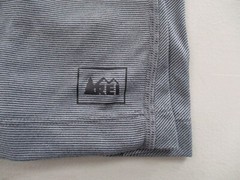 REI Co-op Lightweight Crew Tee T-Shirt Mens Large Striped Gray Quick Dry 879016