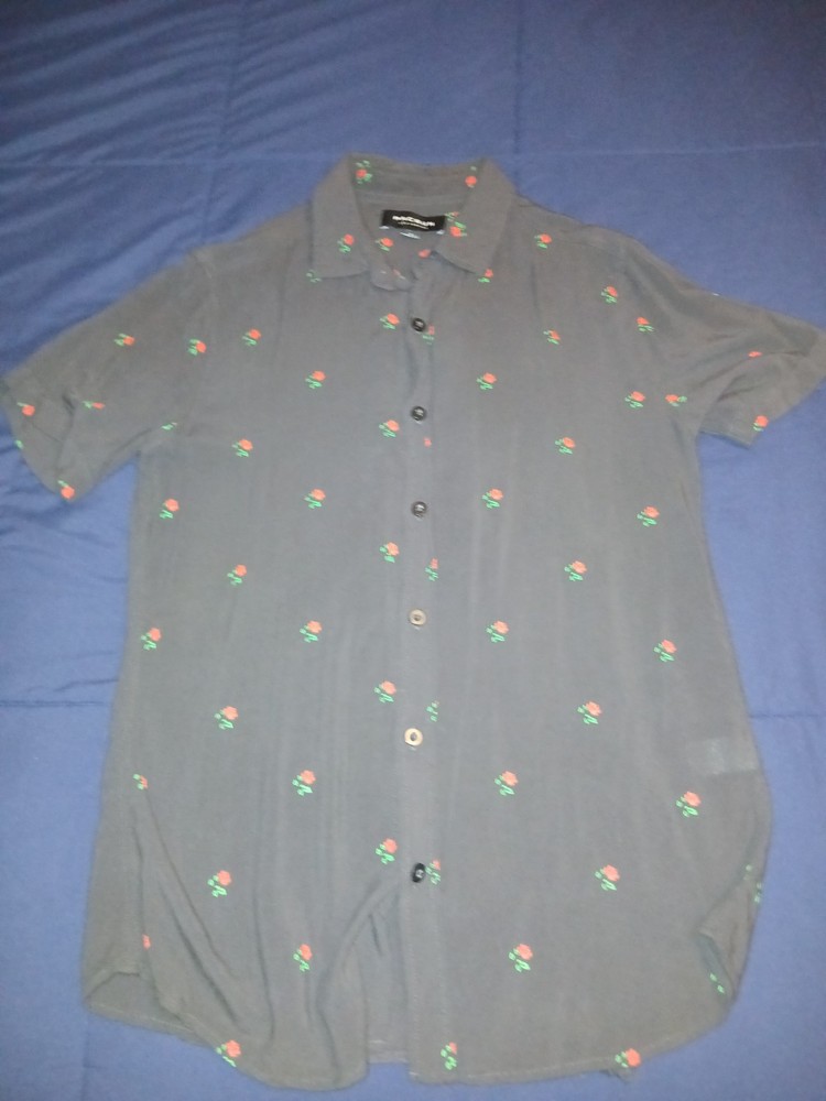Pac Sun Mens Button Down Black Shirt with Red Rose Pattern, Rayon Size S
