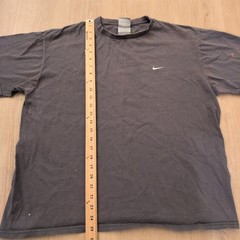 Y2K Nike Mens Large Embroidered Swoosh T-Shirt Gray Distressed Cotton Skater