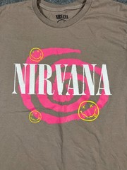 Nirvana Band T Shirt Mens Medium Beige Cotton Happy Face Graphic Everyday Wear
