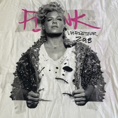 Pink Beautiful Trauma World Tour 2018 Pop Music Singer White XL Graphic T-Shirt