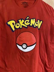 Pokemon Poke Ball Graphic T-Shirt Men’s L Red Cotton Short Sleeve