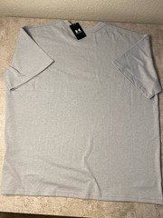 Under Armour Men’s ARMOUR Graphic T-Shirt Gray 2XL XXL New With Tags NWT