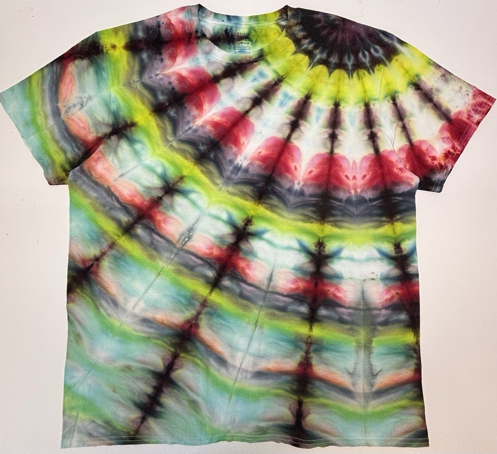 Handmade Ice Tie Dye Unisex T-Shirt Size XL Multicolor Design Gildan Tee NEW
