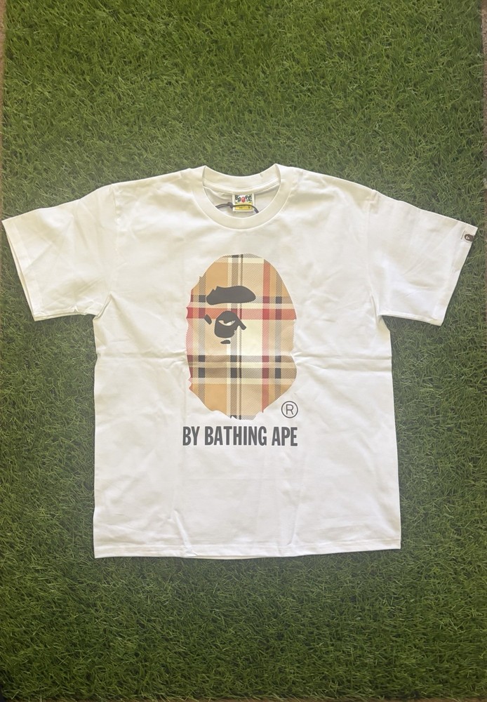 A Bathing Ape BAPE Men’s White Graphic Logo Print Crew Neck T-Shirt Size L