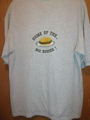 Kirby WYO Butch’s Place home of the Big Burger gray M 2 Button shirt