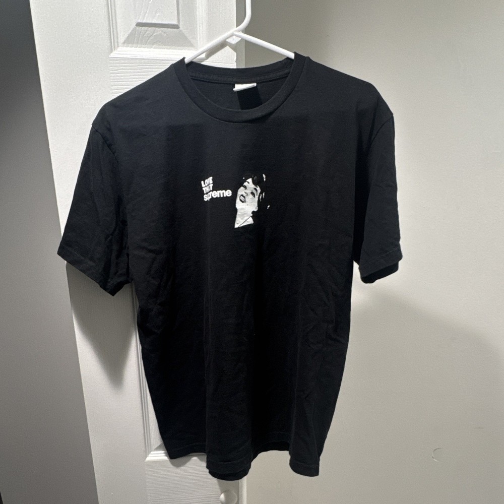 Supreme Love That Tee T-Shirt Size Medium Black SS22 DS 2022 RARE