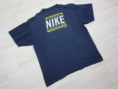 VTG 90s Nike T-Shirt Mens (L/XL) Athletics 71′ Spellout Logo Distressed Y2K Blue
