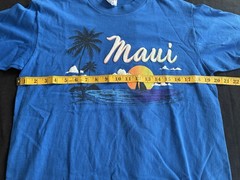 Vintage Sof Tee Mens M Blue T-Shirt Maui Print Made in USA Single Stitch 90s